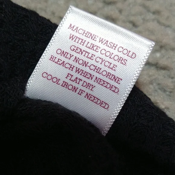 {3/$10 OR 5/$15} SO Long Sleeve Shirt - Picture 9 of 10